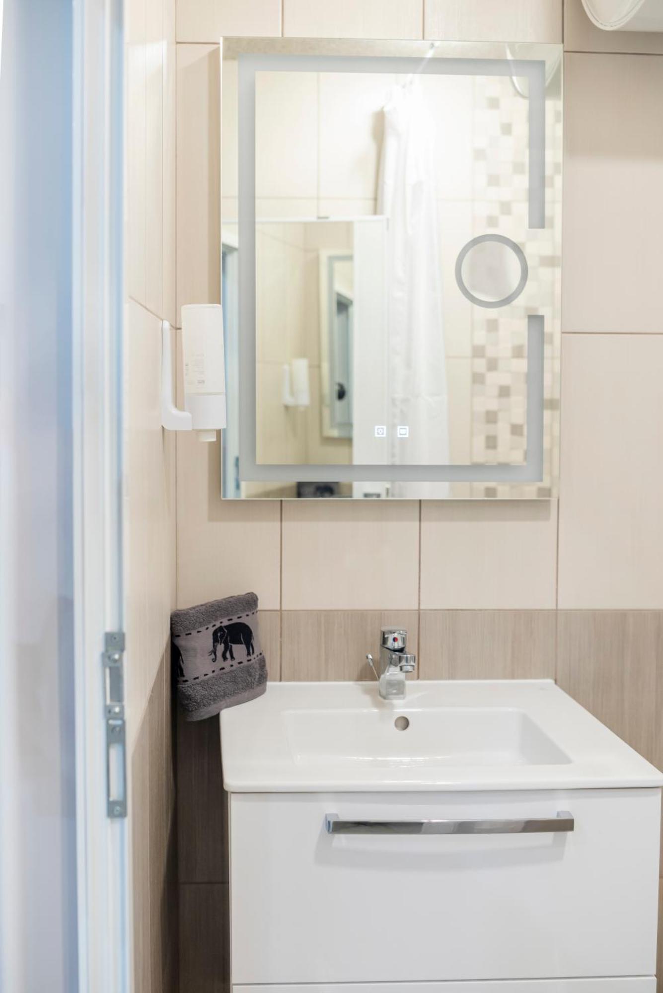 Mdm Apartment City Center Felicita Deluxe Русе Экстерьер фото