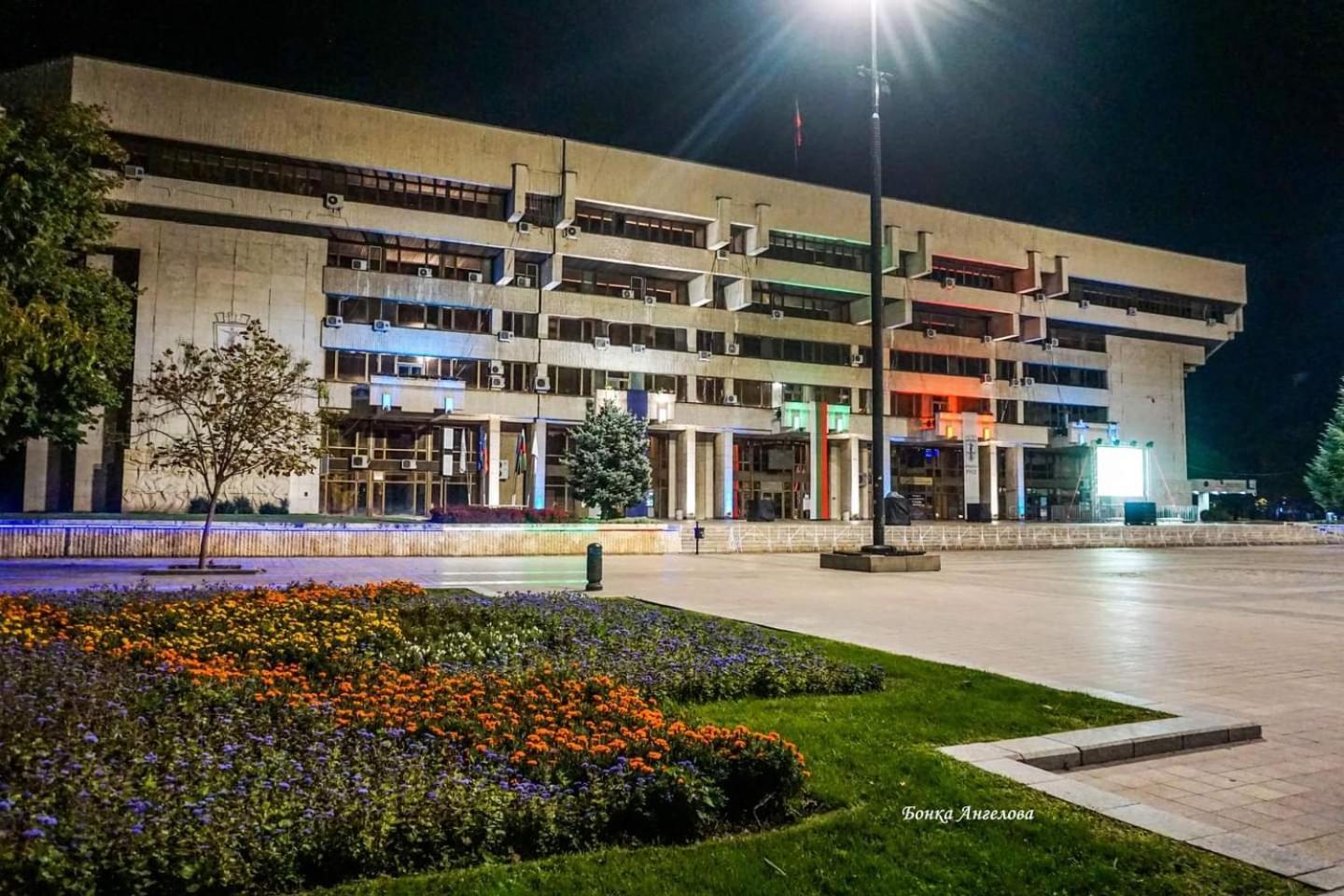 Mdm Apartment City Center Felicita Deluxe Русе Экстерьер фото