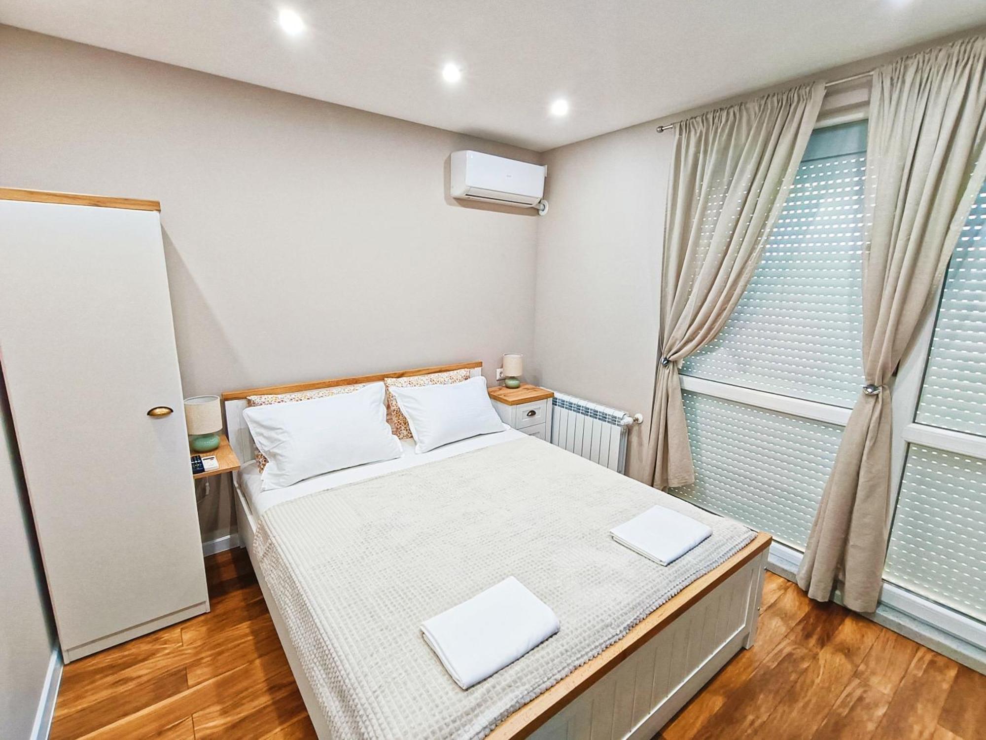 Mdm Apartment City Center Felicita Deluxe Русе Экстерьер фото